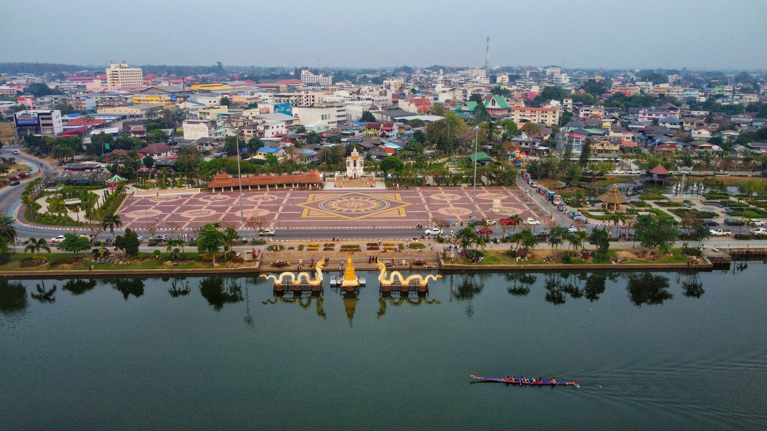 อนุสาวรีย์พ่อขุนงำเมือง